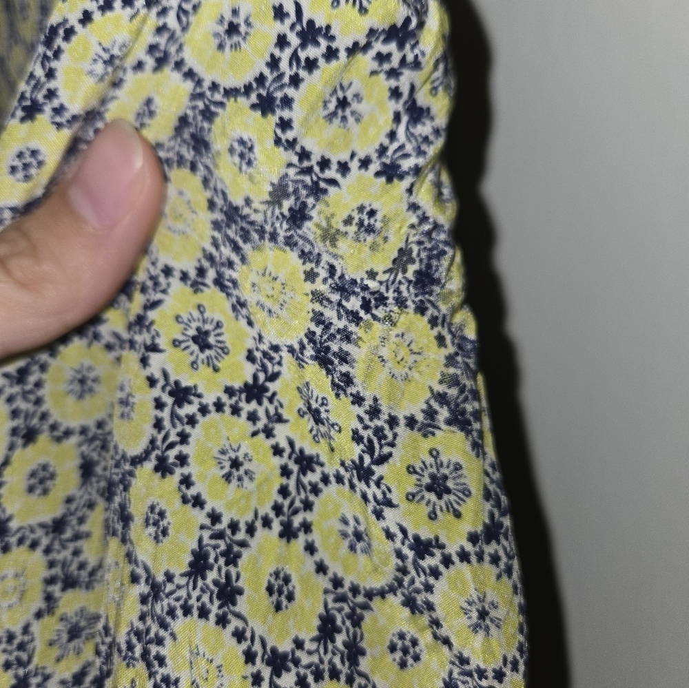 Joie Silk Yellow And Black Floral Print Women's Top - Picture 4 of 8